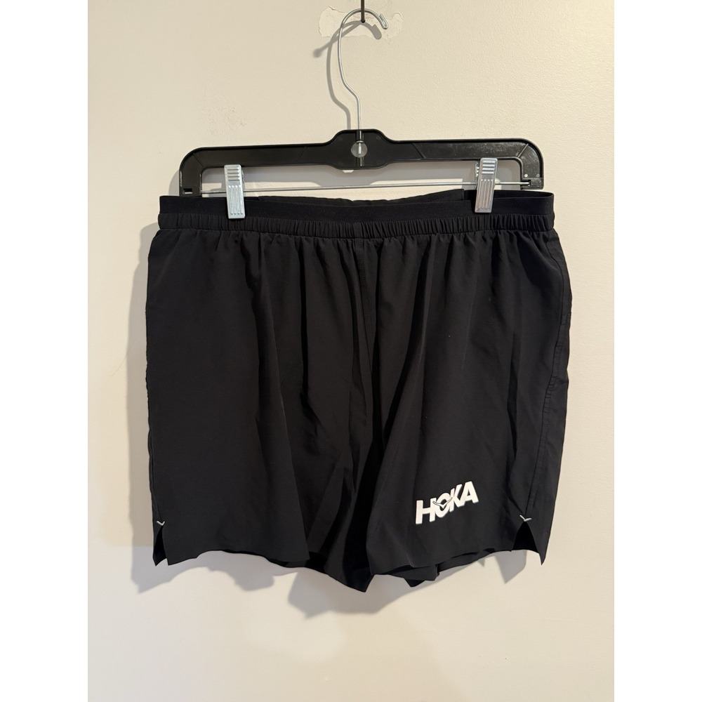 Hoka One One Glide 7" Black Running Athletic Shorts Size medium Front Logo